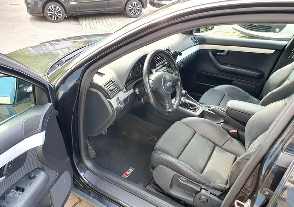 Audi A4 cena 16990 przebieg: 256558, rok produkcji 2002 z Wadowice małe 497